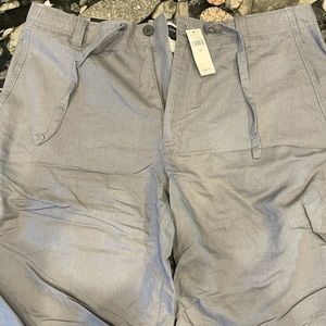 Banana Republic size 35 shorts
New with tags